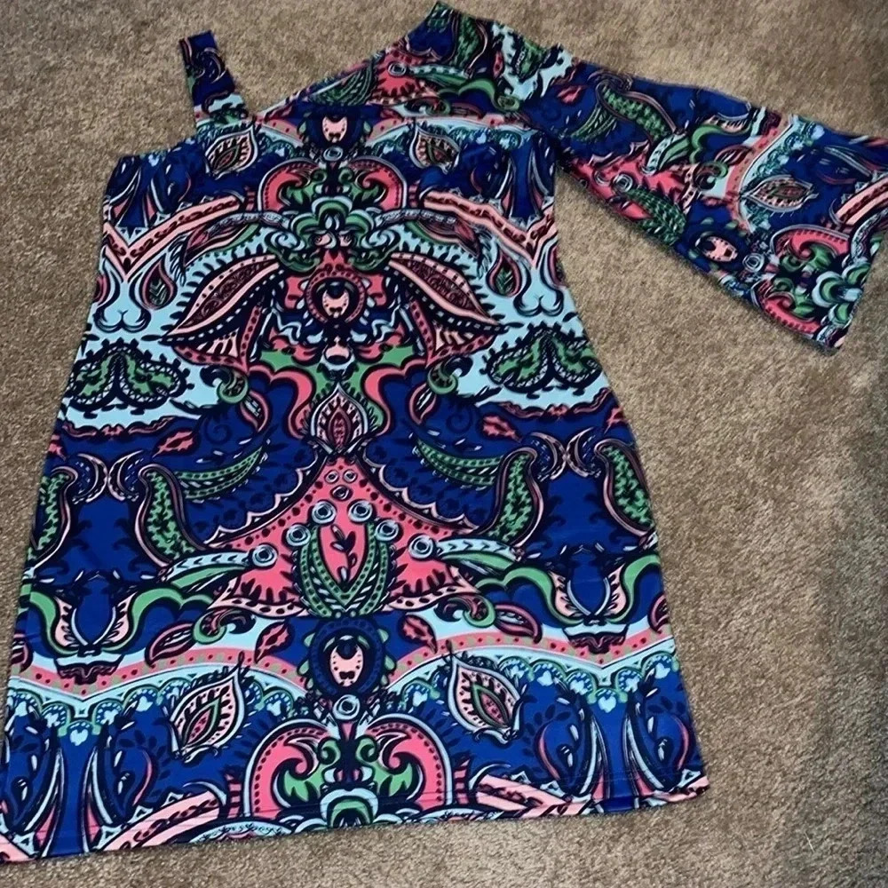 Tracy Negoshian One Shoulder Midi Dress Sunset Shore - Bell Sleeve size small GG